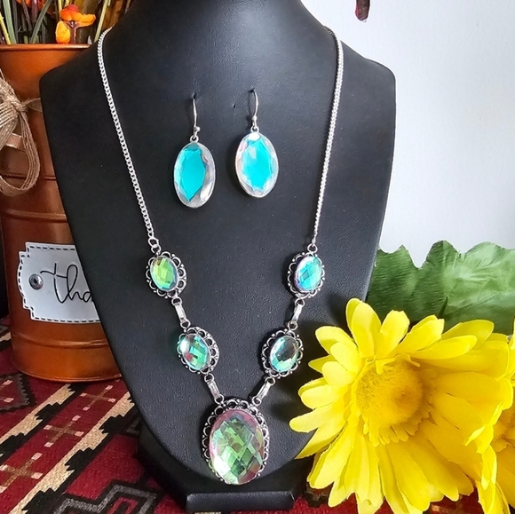 Rainbow Fire Topaz Necklace Set - It enables the person to live peacefully - Picture 6 of 6